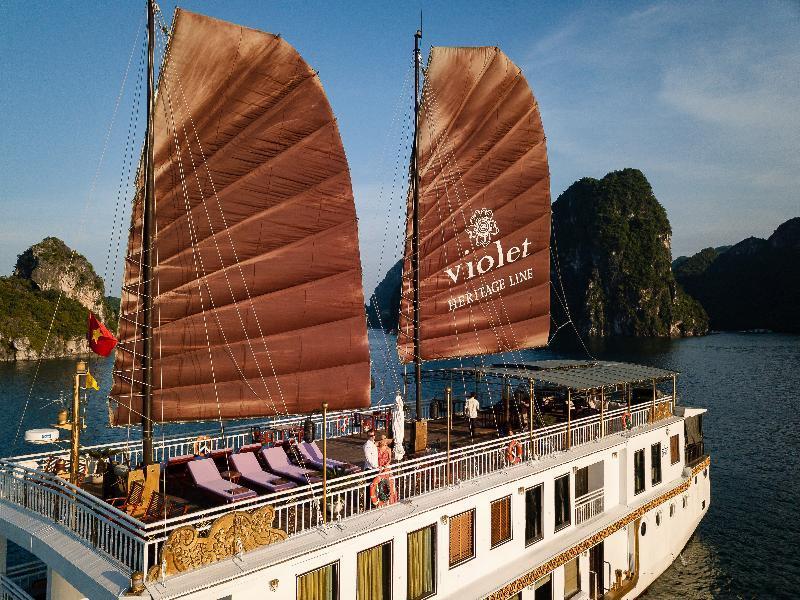 Heritage Line Violet Cruise - Halong Bay & Lan Ha Bay Ha Long Exteriör bild
