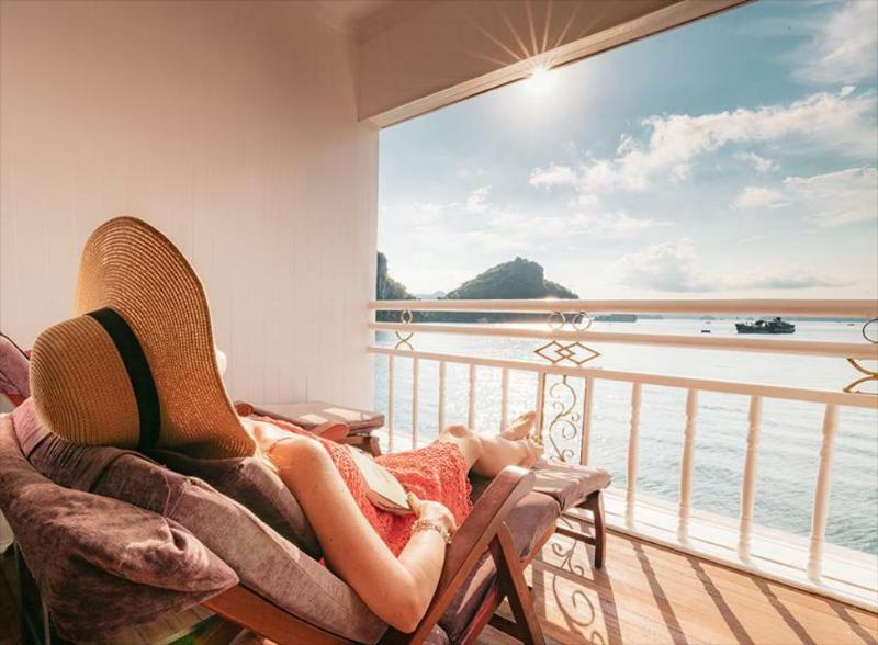 Heritage Line Violet Cruise - Halong Bay & Lan Ha Bay Ha Long Exteriör bild
