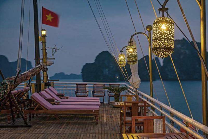 Heritage Line Violet Cruise - Halong Bay & Lan Ha Bay Ha Long Exteriör bild