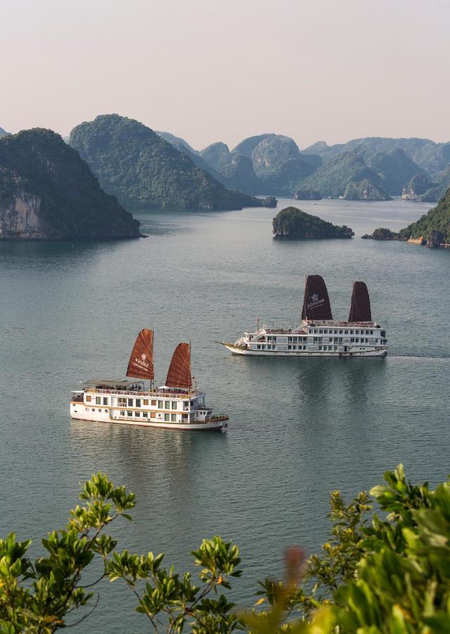 Heritage Line Violet Cruise - Halong Bay & Lan Ha Bay Ha Long Exteriör bild