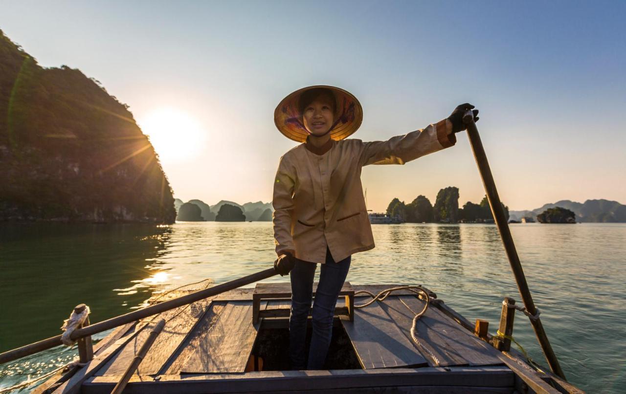 Heritage Line Violet Cruise - Halong Bay & Lan Ha Bay Ha Long Exteriör bild