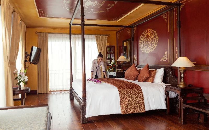 Heritage Line Violet Cruise - Halong Bay & Lan Ha Bay Ha Long Exteriör bild